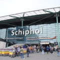 live stream kinder misbruik, aanhouding schiphol kind misbruik