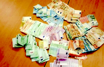 tiener 80.000 euro schiebroek, tiener schiebroek geld, tiener rotterdam geld