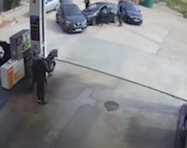 VIDEO: Crimineel gezocht door Marokko voor moord, drugs en vuurwapens aangehouden