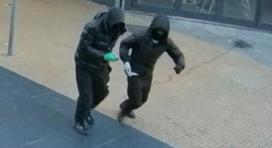 Politie deelt beelden in onderzoek verdachte pakketjes en explosies winkelcentrum Arnhem