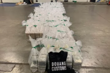 Enorme hoeveelheid cocaïne van 110 miljoen euro gepakt in haven Vlissingen