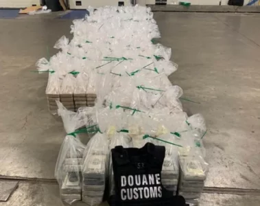 Enorme hoeveelheid cocaïne van 110 miljoen euro gepakt in haven Vlissingen