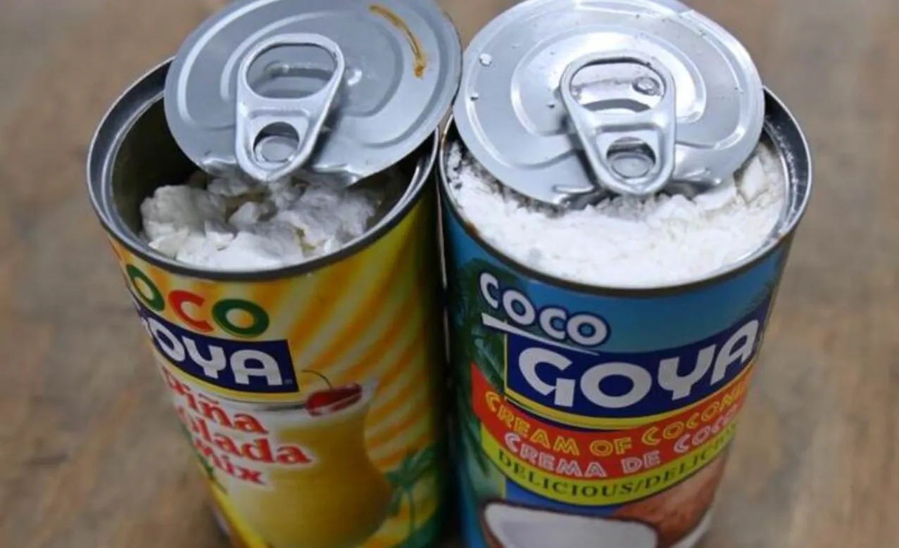 Inval en aanhoudingen voor cocaïne haven Rotterdam verstopt in cocospulp en sportdrank