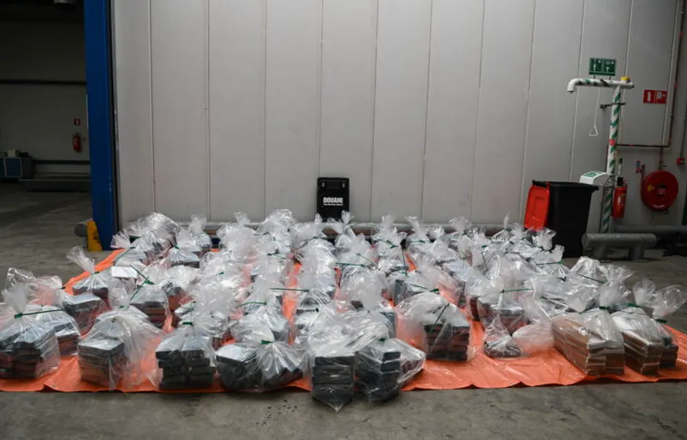 Douane pakt voor 75 miljoen aan cocaïne tussen bananen in Vlissingen