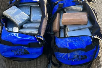 12 miljoen euro aan blokken cocaïne in The North Face tassen onderweg naar Nederland
