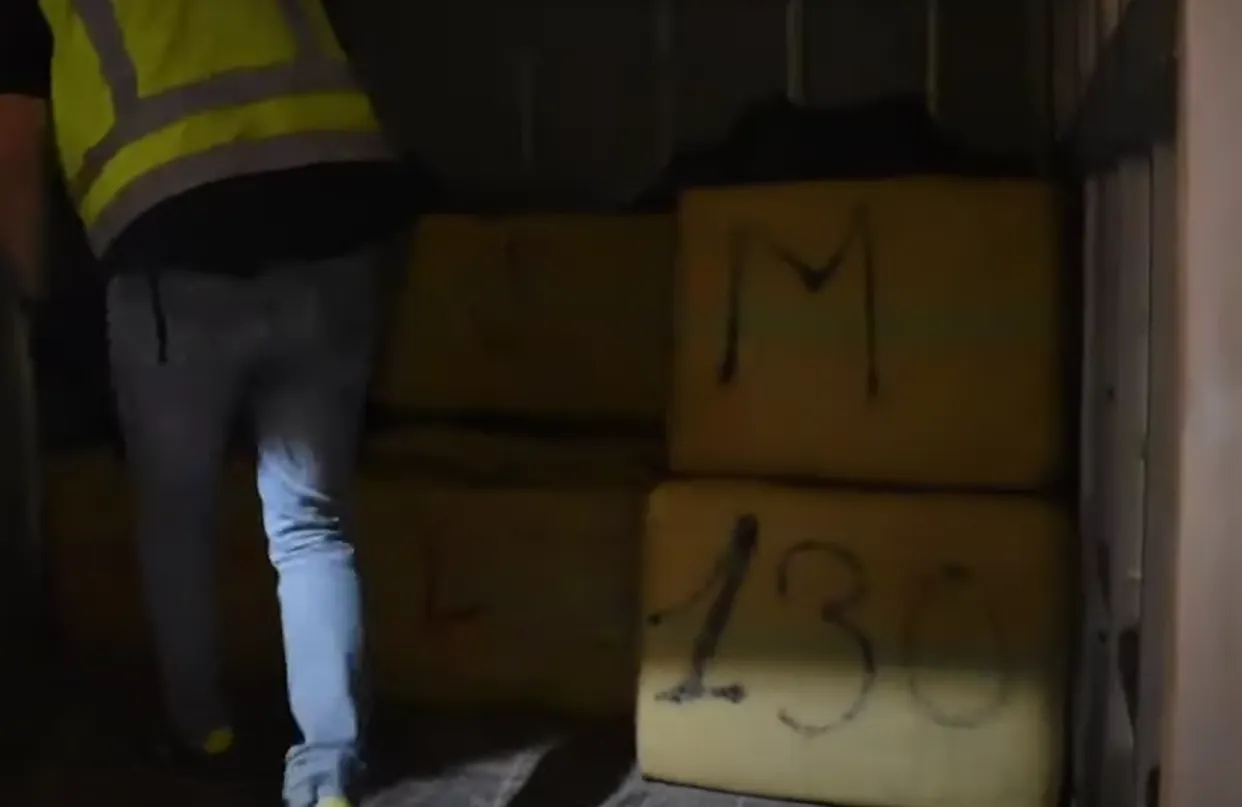 VIDEO: Twee ton hasj uit Marokko gepakt bij oprollen criminele organisatie