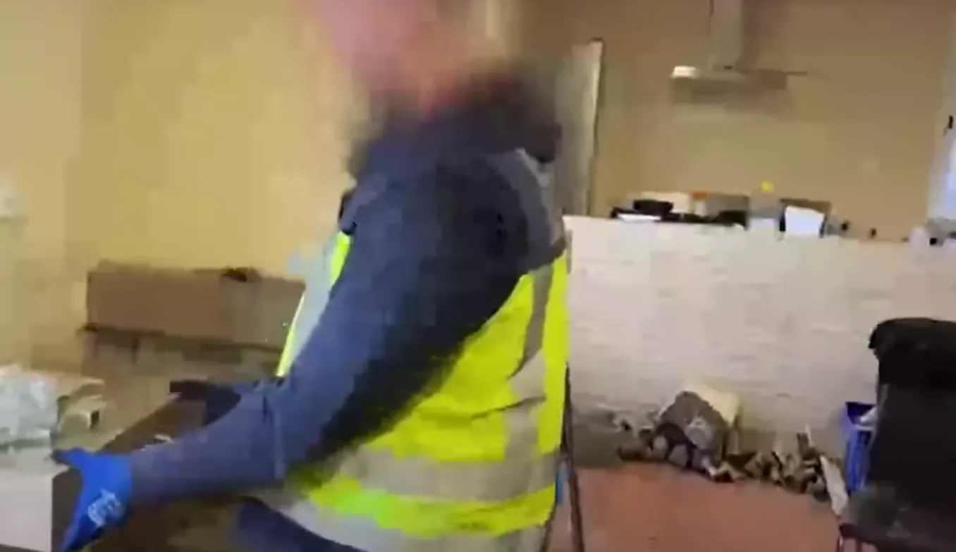 VIDEO: Partijen MDMA, coke, ketamine, wiet en meer in beslag bij oprollen drugslab