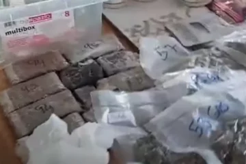 VIDEO: Nederlands echtpaar in Spanje gepakt voor grootschalige handel snoepjes met wiet (THC)