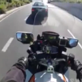 motoragent geramd video, politie geweld motor video
