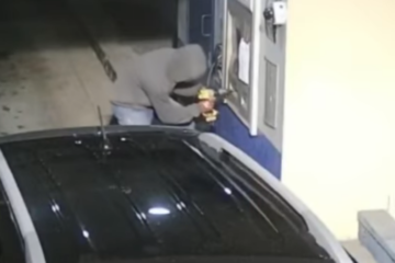 VIDEO: Plofkrakers gezocht na opblazen geldautomaat op Curaçao