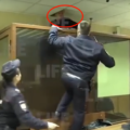 VIDEO: Moordverdachte probeert tijdens rechtszaak via plafond te vluchten