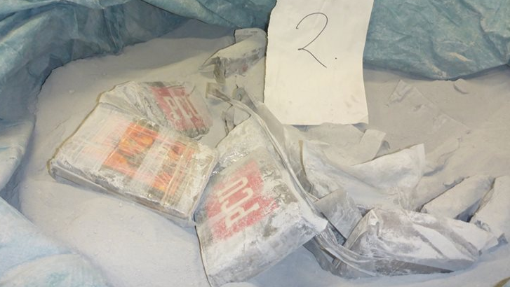 Cocaïne gevonden in container uit Brazilië tijdens controle haven Rotterdam