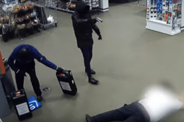 VIDEO: Grote hoeveelheid cash buit bij gewapende overvallen geldlopers Den Haag
