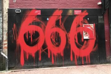 Amsterdamse club looft bijzondere beloning uit voor gouden tip bekladding '666' graffiti
