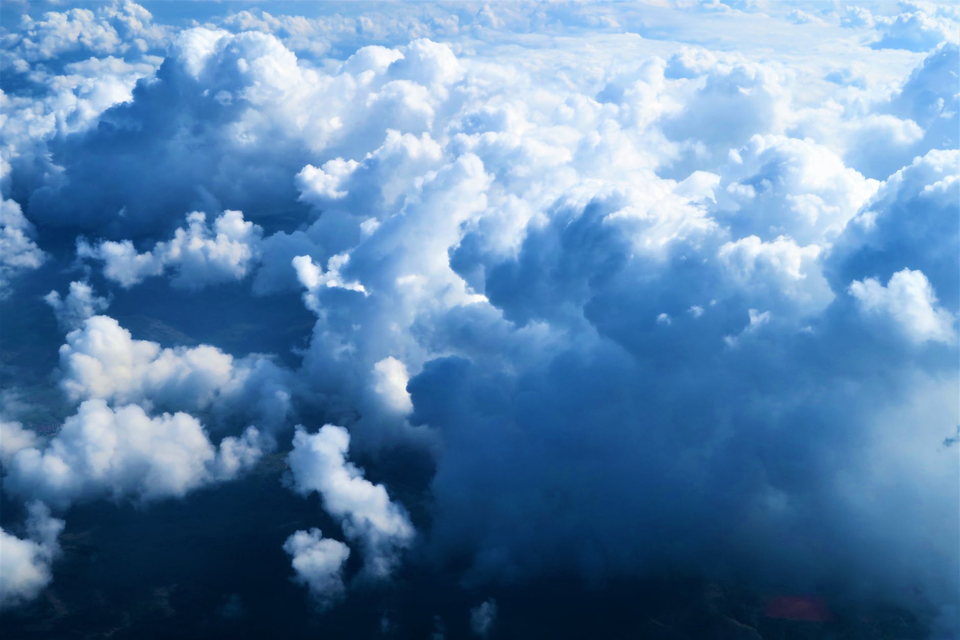 aerial photo of fluffy clouds